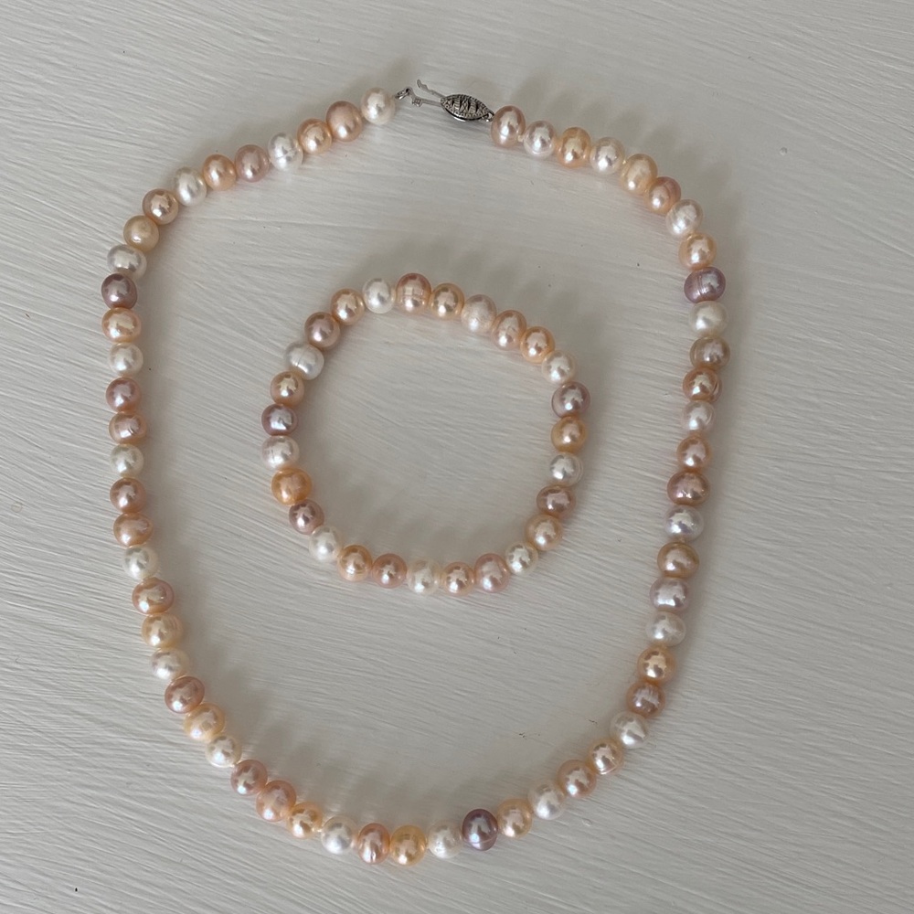 Freshwater Cultured Peach Cream Pearl Necklace Bracelet Set New in Box SS925